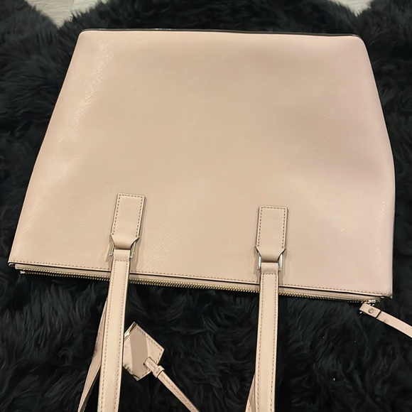 Kate Spade New York Rosy cheeks Schuyler Saffiano PVC Tote Bag - Picture 14 of 15